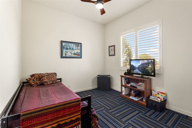 11 E Chili Line Road, Santa Fe, NM 87508