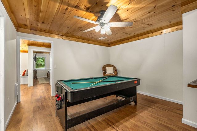 214 Piney Woods Drive, Ellijay, GA 30536