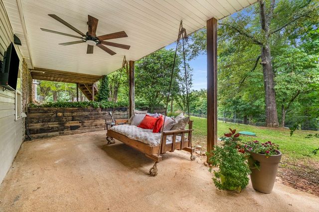 214 Piney Woods Drive, Ellijay, GA 30536