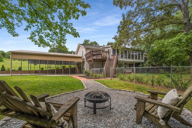 214 Piney Woods Drive, Ellijay, GA 30536