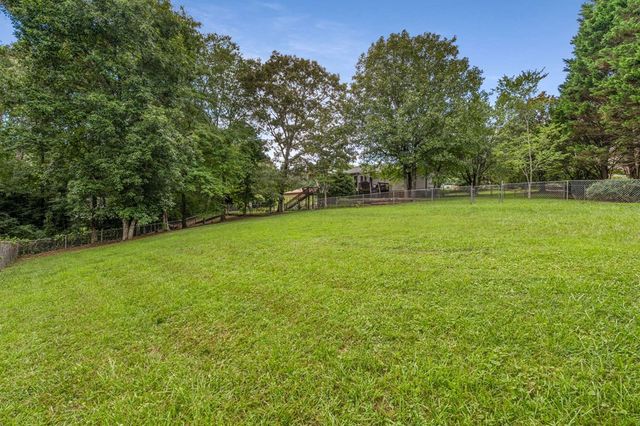 214 Piney Woods Drive, Ellijay, GA 30536