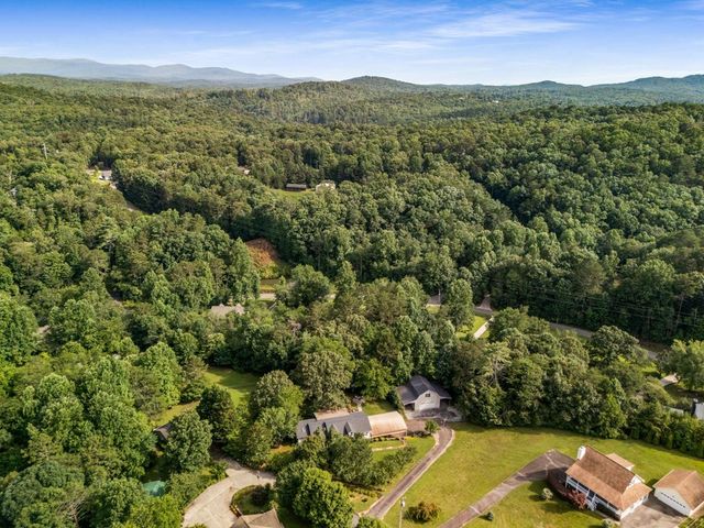 214 Piney Woods Drive, Ellijay, GA 30536