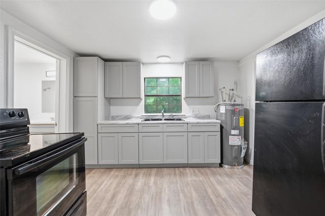 1827 Wood Avenue, Waco, TX 76706