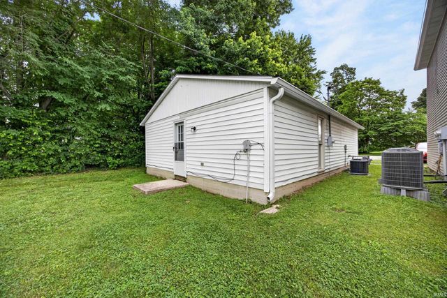 357, 359, 359.5 S East St Avenue, Spencer, IN 47460