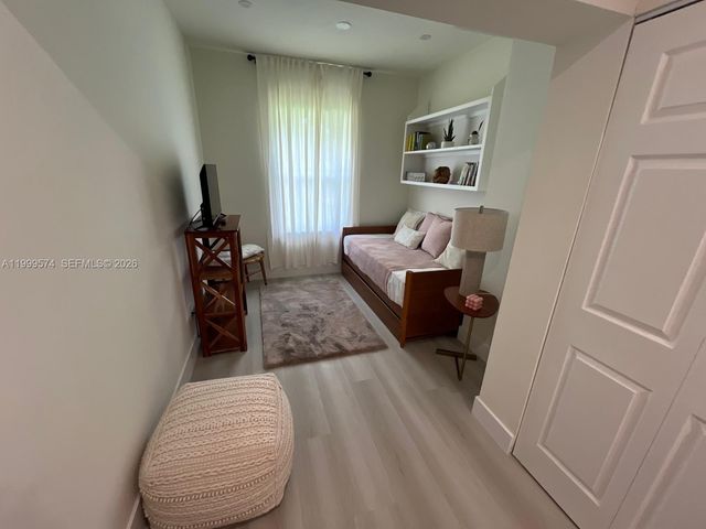 503 Jackson Avenue, Lehigh Acres, FL 33972