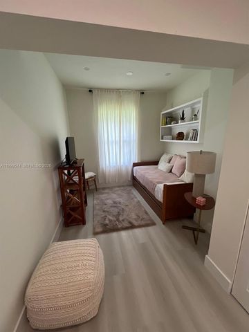 503 Jackson Avenue, Lehigh Acres, FL 33972
