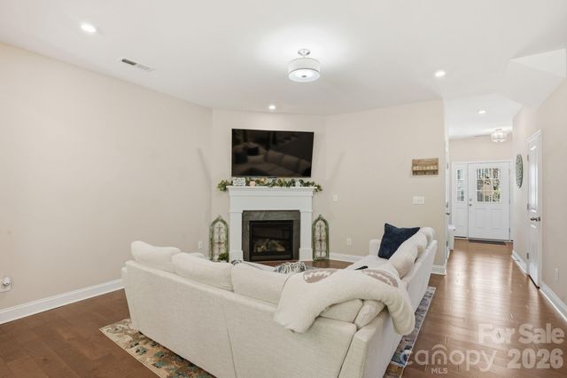 2038 Suttonview Road, Fort Mill, SC 29708