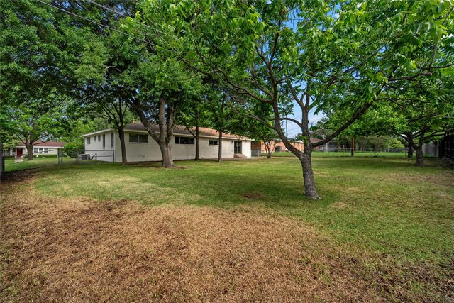 1509 Valeska Drive, Waco, TX 76710