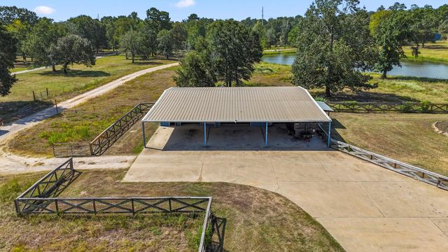 19287 Keenan Cut Off Road, Montgomery, TX 77316