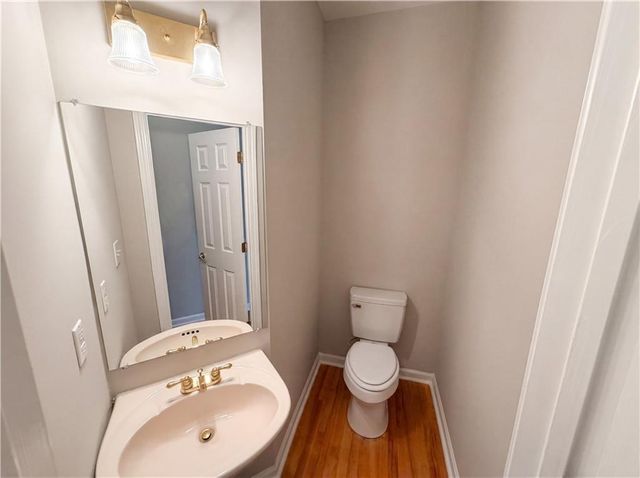 15 Navaho Lane, Sharpsburg, GA 30277