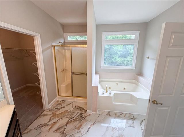 15 Navaho Lane, Sharpsburg, GA 30277