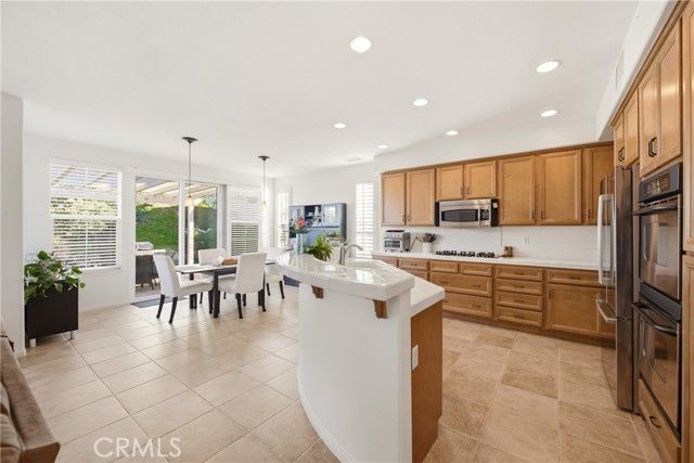 2273 Swift Fox Court, Simi Valley, CA 93065