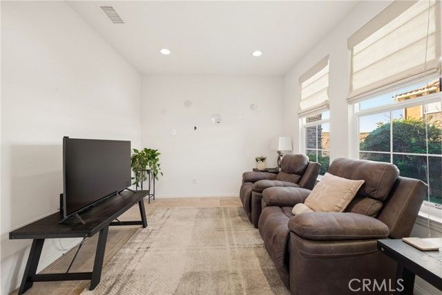 2273 Swift Fox Court, Simi Valley, CA 93065