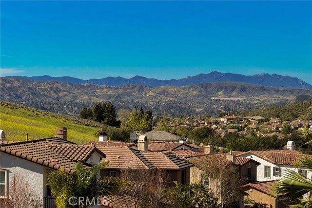 2273 Swift Fox Court, Simi Valley, CA 93065