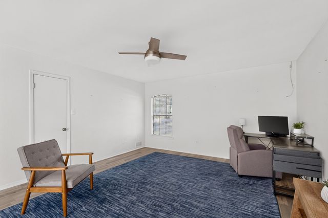 3900 N Shadycreek Drive, Arlington, TX 76013