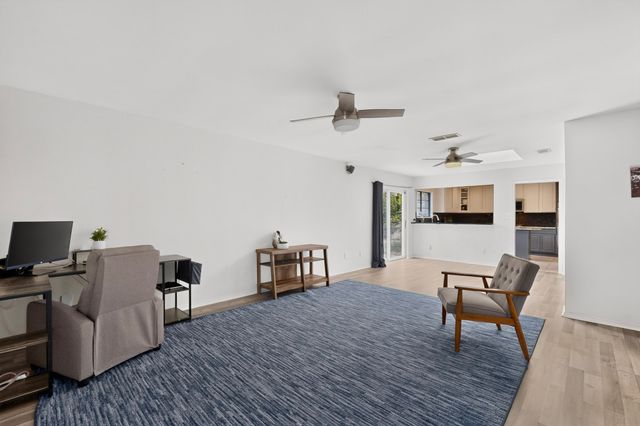 3900 N Shadycreek Drive, Arlington, TX 76013