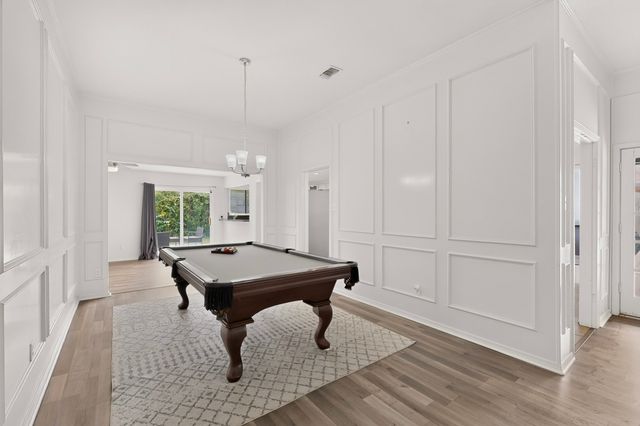 3900 N Shadycreek Drive, Arlington, TX 76013
