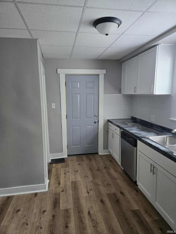 2815 S Harrison Street, Fort Wayne, IN 46807