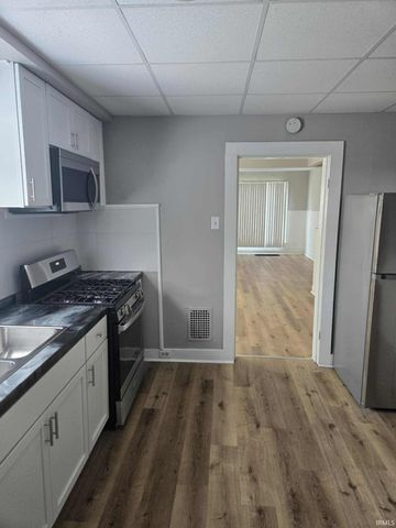2815 S Harrison Street, Fort Wayne, IN 46807