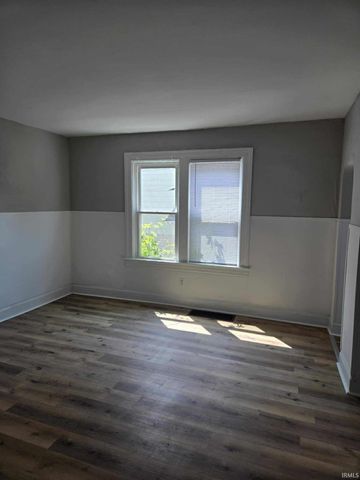 2815 S Harrison Street, Fort Wayne, IN 46807
