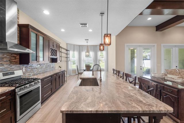315 S GLEN ARVEN AVENUE, Tampa, FL 33617