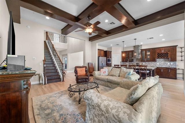 315 S GLEN ARVEN AVENUE, Tampa, FL 33617