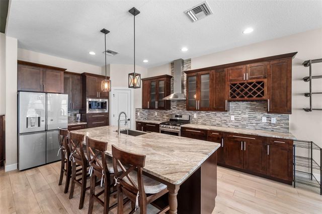 315 S GLEN ARVEN AVENUE, Tampa, FL 33617