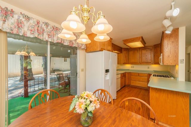 220 & 230 Lakeview Drive, Trinity Center, CA 96091