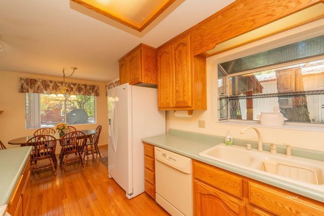 220 & 230 Lakeview Drive, Trinity Center, CA 96091