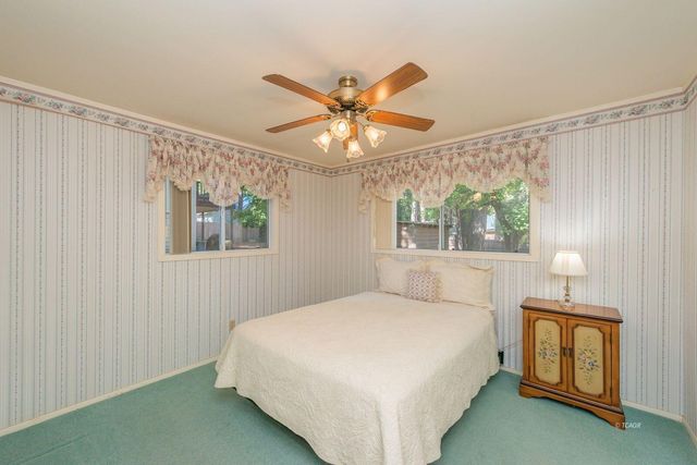 220 & 230 Lakeview Drive, Trinity Center, CA 96091