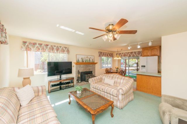 220 & 230 Lakeview Drive, Trinity Center, CA 96091