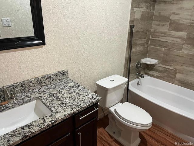 22822 E Union Cir, Aurora, CO 80015