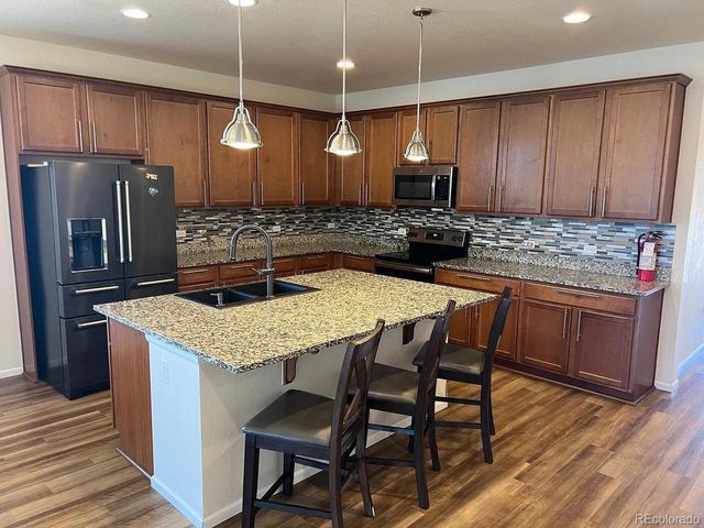 22822 E Union Cir, Aurora, CO 80015