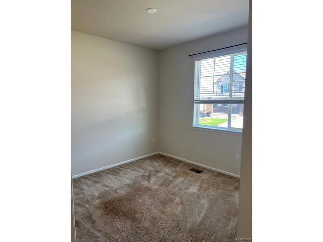 22822 E Union Cir, Aurora, CO 80015