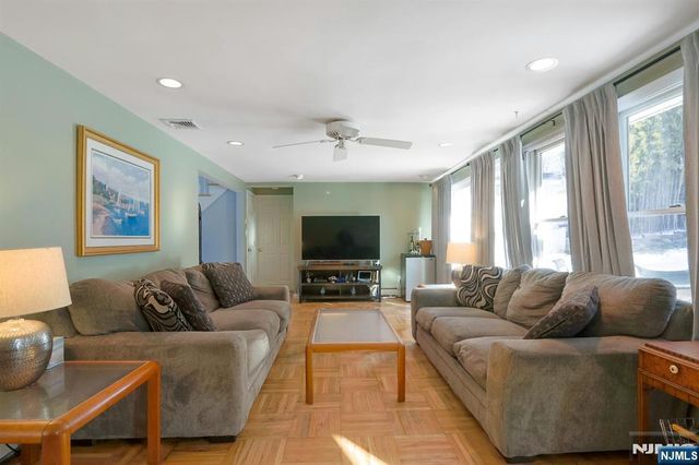 67 Emwood Drive, Emerson, NJ 07630