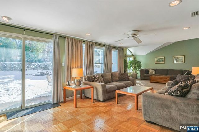 67 Emwood Drive, Emerson, NJ 07630