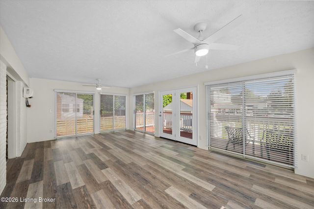 4502 Blenheim Rd, Louisville, KY 40207