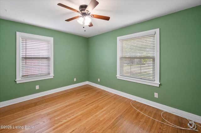 4502 Blenheim Rd, Louisville, KY 40207