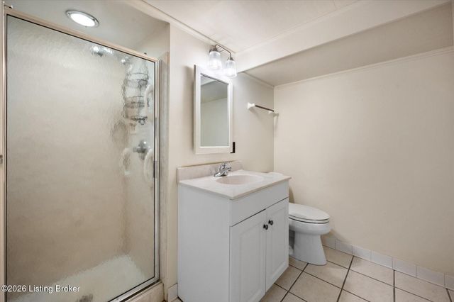 4502 Blenheim Rd, Louisville, KY 40207