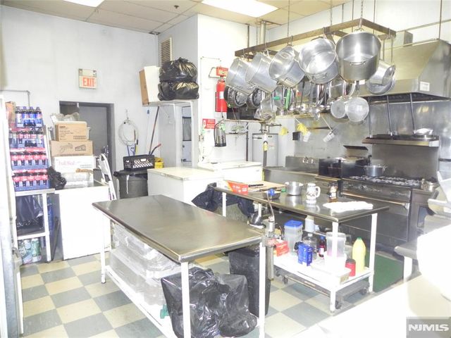 46 Bergen Turnpike Turnpike, Little Ferry, NJ 07643