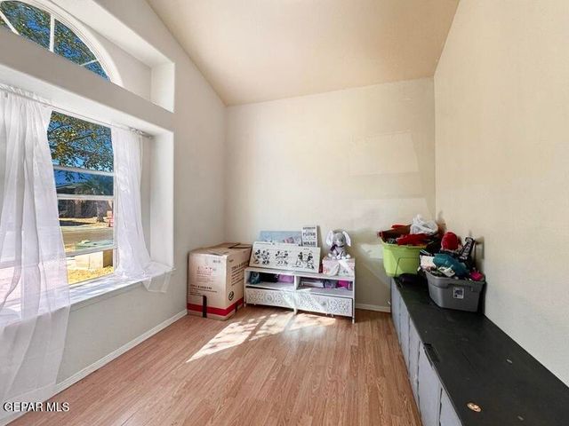 4056 Tierra Patino Lane, El Paso, TX 79938