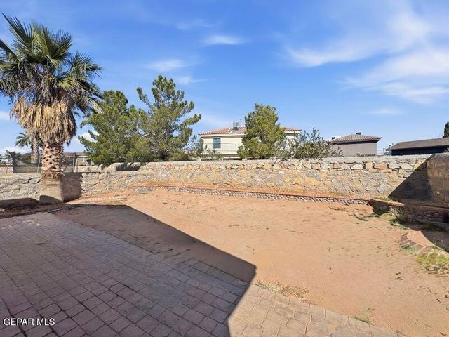 4056 Tierra Patino Lane, El Paso, TX 79938