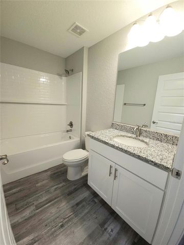 36 HEMLOCK RADIAL CIRCLE, Ocala, FL 34472