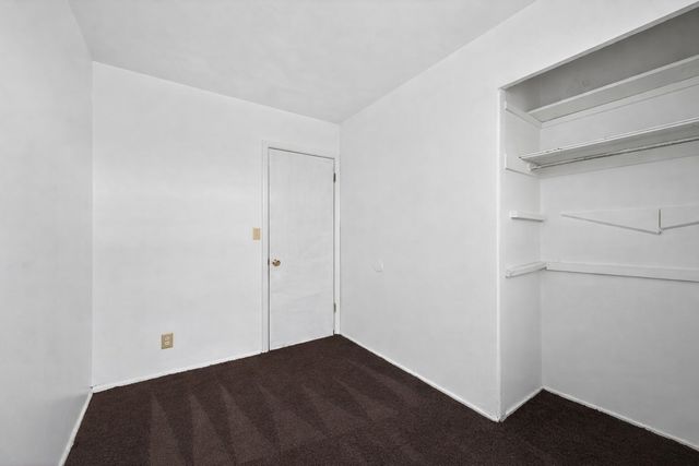 8 Kater Drive, Decatur, IL 62521