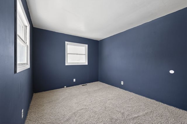 8 Kater Drive, Decatur, IL 62521