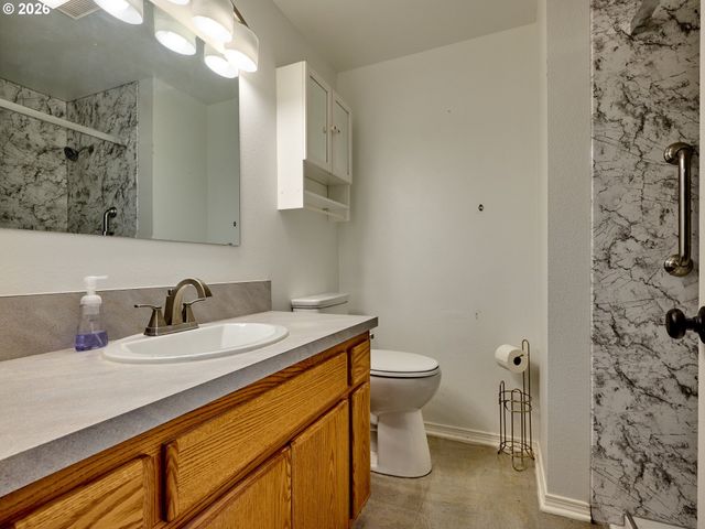 710 Nw 11TH St, Mc Minnville, OR 97128