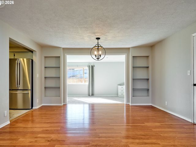 710 Nw 11TH St, Mc Minnville, OR 97128