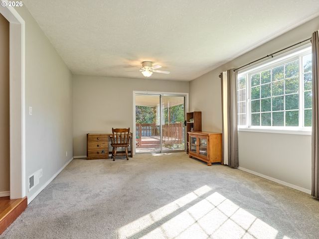 710 Nw 11TH St, Mc Minnville, OR 97128