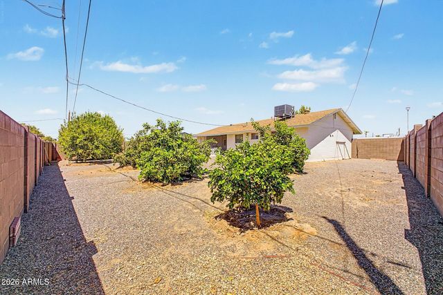 11025 W FLORIDA Avenue, Sun City, AZ 85351