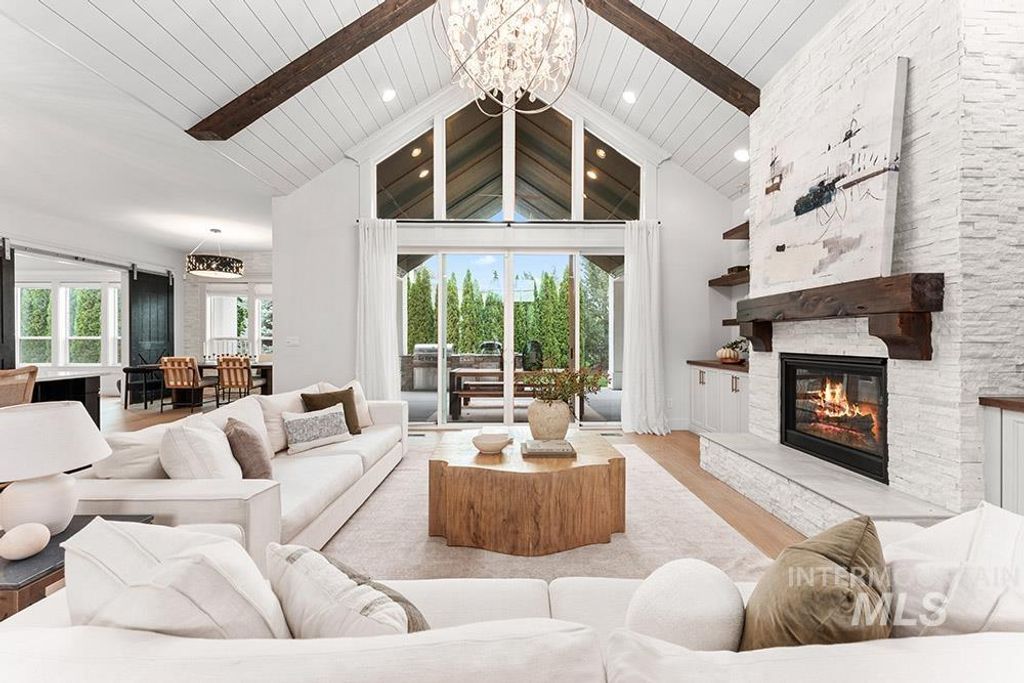 1552 W Windbreaker Ln, Eagle, ID 83616 photo 4